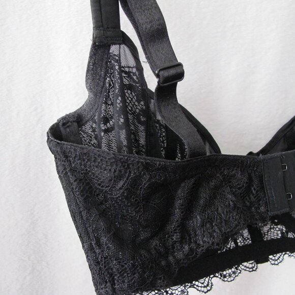 Like New - Frederick's of Hollywood Drew Bra - 32D - Picture 11 of 14